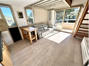 duplex-triplex à la vente -   83700  SAINT RAPHAEL, surface 32 m2 vente duplex-triplex - UBI457685501